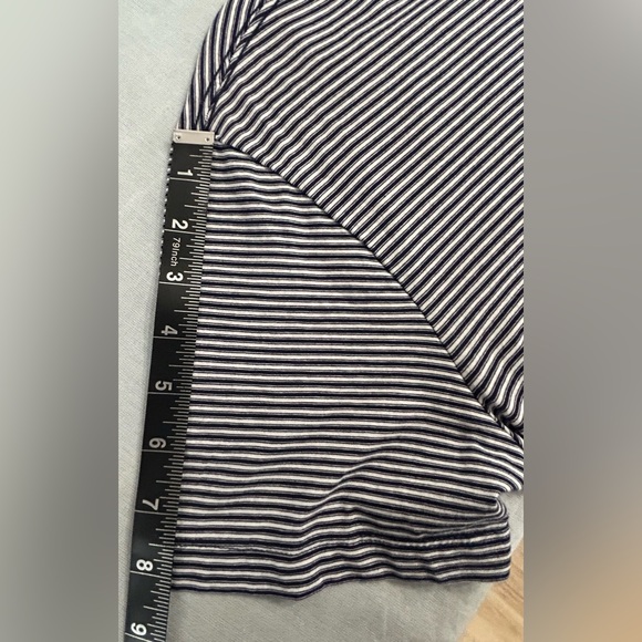 Gap Men’s CrewNeck Blue & White Shirt - Picture 9 of 11